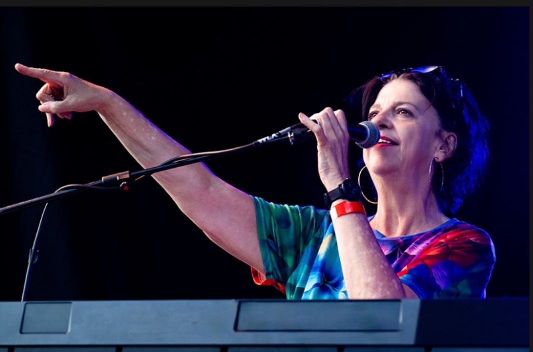 Liane Carroll